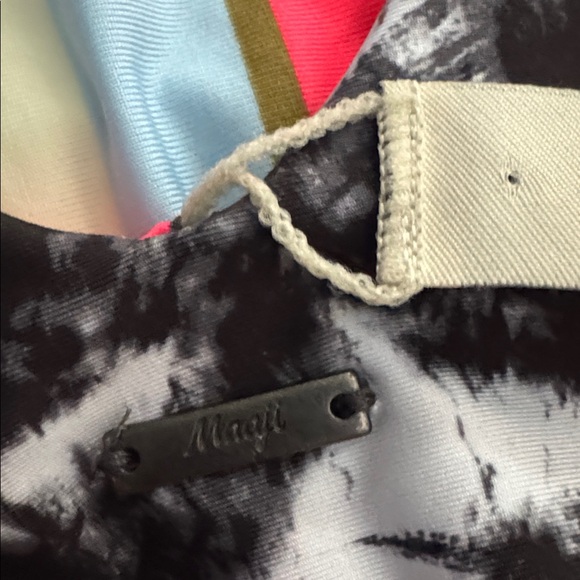 NWT Maaji Black and White Tie-Dye Swimsuit - Picture 10 of 11